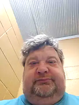 Snapshot of alienbunny chatting on 01-06-25, 03:40 alienbunny online show from 01-06-25, 03:40