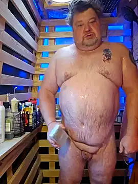 Snapshot of alienbunny chatting on 01-28-25, 08:36 alienbunny online show from 01-28-25, 08:36