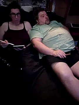 Snapshot of alienbunny chatting on 02-25-25, 04:24 alienbunny online show from 02-25-25, 04:24