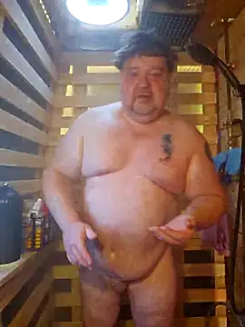 Snapshot of alienbunny chatting on 02-28-25, 05:48 alienbunny online show from 02-28-25, 05:48