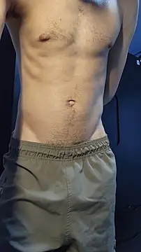 Snapshot of boyminerin00 chatting on 11-25-25, 03:56 boyminerin00 online show from 11-25-25, 03:56