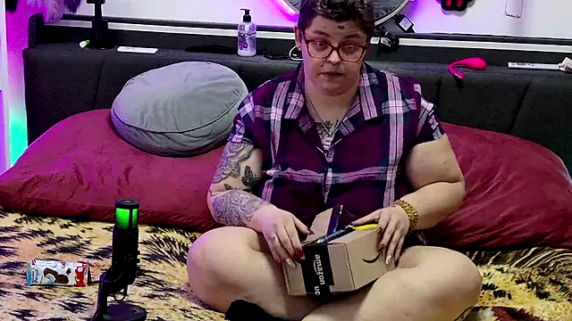 SunshineLexi online show from 01-15-26, 02:54