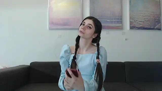 Snapshot of Effi_18 chatting on 02-21-25, 06:04 Effi 18 online show from 02-21-25, 06:04