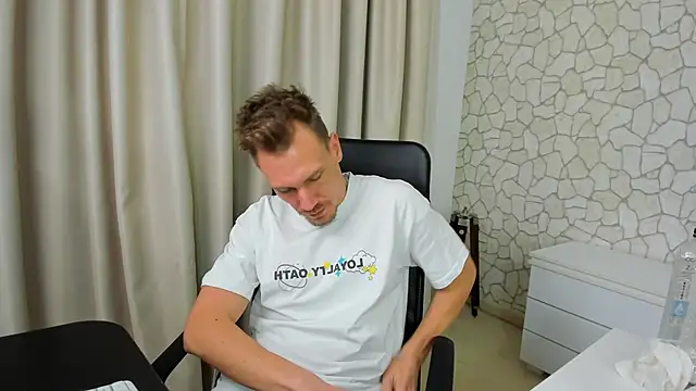 MateoBenjaminX online show from 01-09-25, 12:25