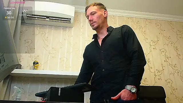 MateoBenjaminX online show from 10-19-25, 05:19