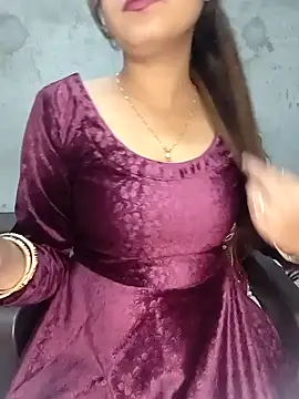 Shanaya Hotty online show from 01-18-25, 07:15