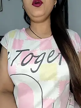 Snapshot of Shanaya_Hotty chatting on 10-11-25, 07:12 Shanaya Hotty online show from 10-11-25, 07:12