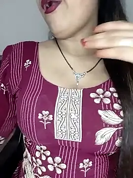 Snapshot of Shanaya_Hotty chatting on 10-19-25, 08:42 Shanaya Hotty online show from 10-19-25, 08:42