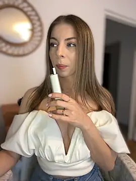 Mia Ethan online show from 11-09-25, 10:35