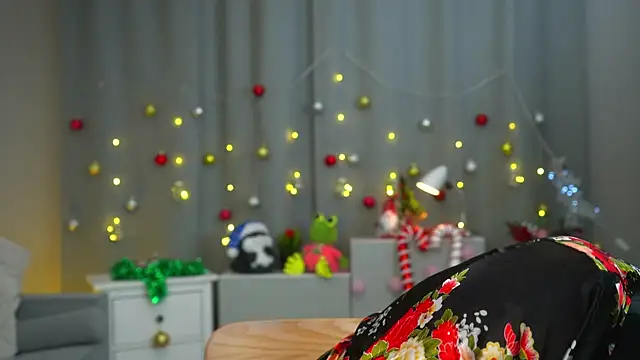 Snapshot of EthalGold chatting on 12-21-25, 03:13 EthalGold online show from 12-21-25, 03:13