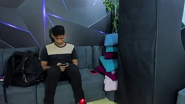 playsgirlhot online show from 01-13-26, 11:15