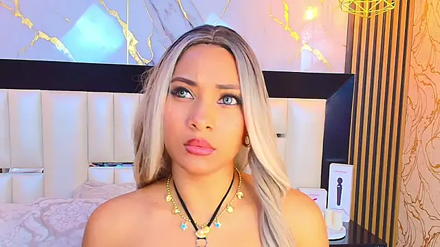 SofiaLaurents online show from 10-04-25, 01:09