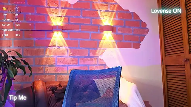 Snapshot of Dylanstonne chatting on 11-09-25, 07:12 Dylanstonne online show from 11-09-25, 07:12