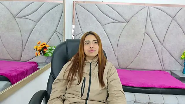 Tammy Blackk online show from 10-21-25, 02:56