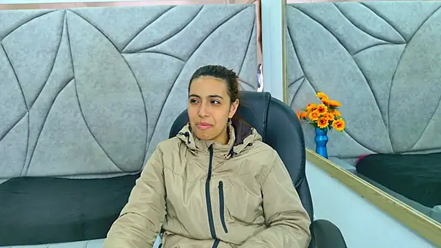 Tammy Blackk online show from 11-15-25, 05:05