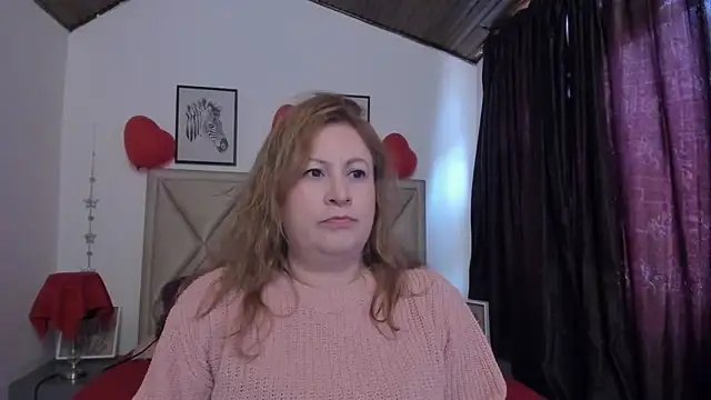 Snapshot of MonyCassius chatting on 02-15-26, 01:41 MonyCassius online show from 02-15-26, 01:41