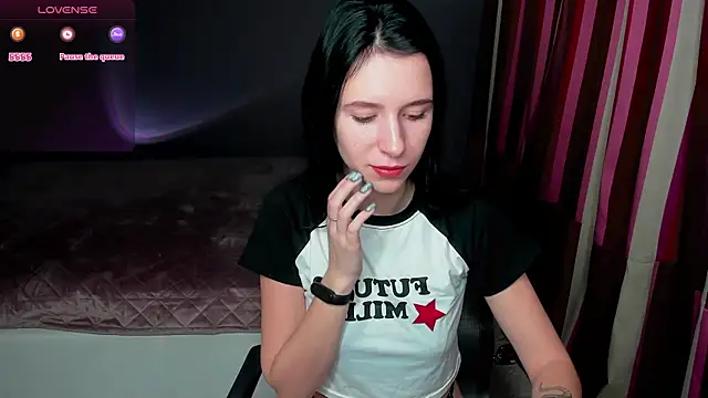 Snapshot of KarolinaBlacks chatting on 01-23-25, 06:39 KarolinaBlacks online show from 01-23-25, 06:39