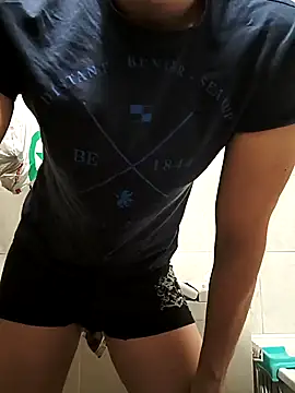 petibacsi96 online show from 01-15-25, 03:07