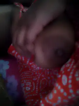 NishaSharma00 online show from 12-25-24, 07:57