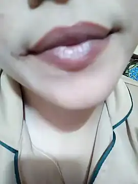 Anki-doll online show from 02-07-25, 12:39