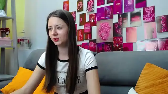 MilanaRoza online show from 03-20-25, 09:15