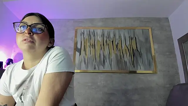 Vioolletta online show from 11-28-25, 07:27