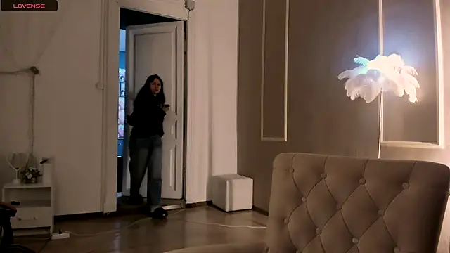 Alisia Mars online show from 10-10-25, 05:28