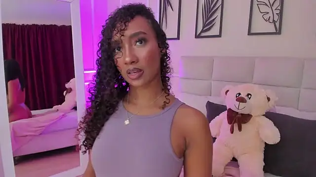 Amber  Sanchez online show from 03-09-25, 04:49