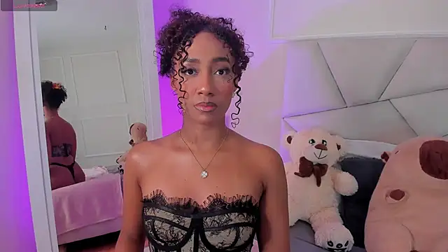 Amber  Sanchez online show from 03-20-25, 12:19
