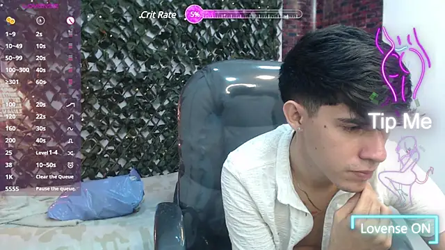 Dyla n18 online show from 03-16-25, 01:49