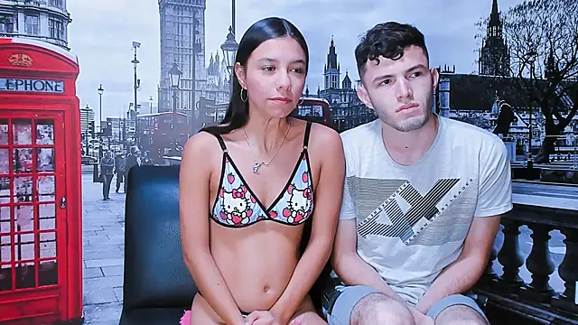 Snapshot of threesome_sexy_hot chatting on 01-26-25, 10:12 threesome sexy hot online show from 01-26-25, 10:12