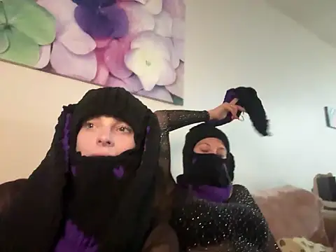 littleserina online show from 09-12-25, 06:13