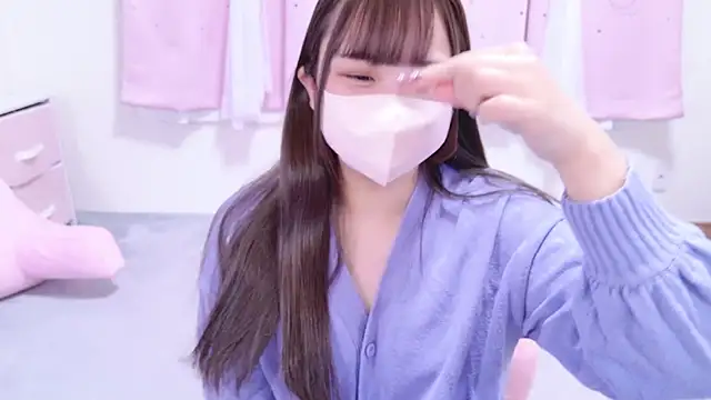 Snapshot of MAIKA_pyon chatting on 11-06-25, 07:48 MAIKA pyon online show from 11-06-25, 07:48