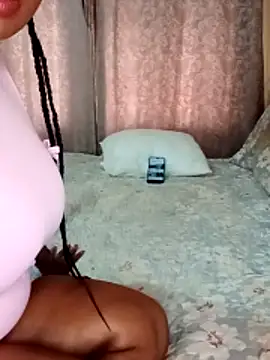 Luciouslips00 online show from 12-01-25, 06:29