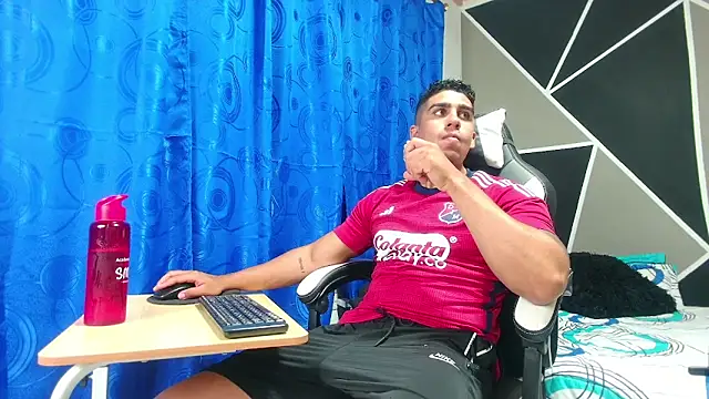 astrom greyy online show from 10-29-25, 11:39