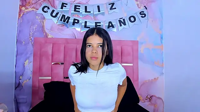 LizzMartin online show from 01-30-25, 06:43