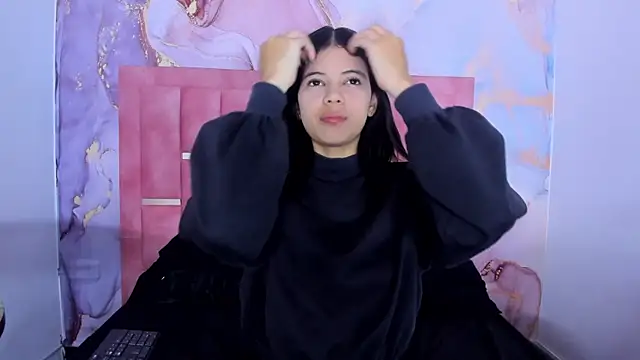 LizzMartin online show from 02-07-25, 07:17