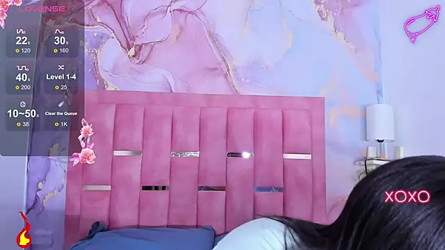 LizzMartin online show from 03-04-25, 07:11