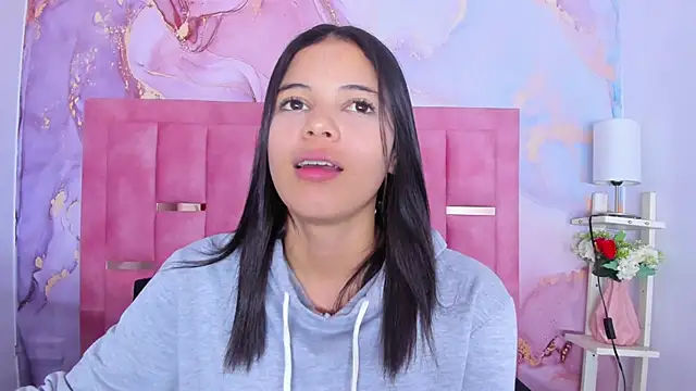 LizzMartin online show from 03-05-25, 06:34