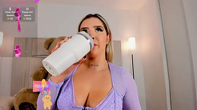 saraamiller  online show from 02-22-25, 05:23