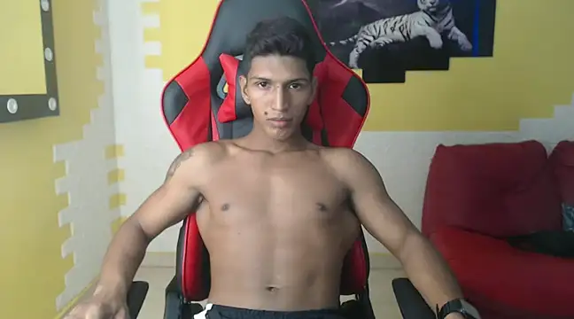 mau elixxx online show from 12-16-24, 01:21