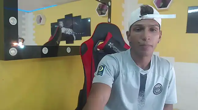 mau elixxx online show from 01-16-25, 01:48