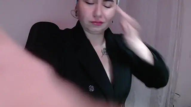 Snapshot of Genesisgems11_ chatting on 02-23-25, 05:45 Genesisgems11 online show from 02-23-25, 05:45