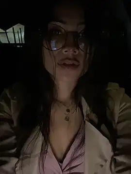 Snapshot of Jade_Zephyra chatting on 12-15-24, 04:07 Jade Zephyra online show from 12-15-24, 04:07