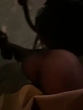 Snapshot of Jade_Zephyra chatting on 02-15-25, 04:14 Jade Zephyra online show from 02-15-25, 04:14