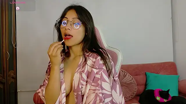 Snapshot of Jade_Zephyra chatting on 02-09-26, 11:20 Jade Zephyra online show from 02-09-26, 11:20