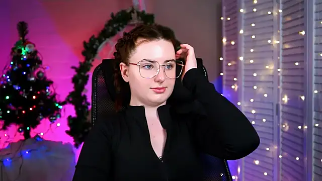 AnnTerry  online show from 12-28-24, 03:37