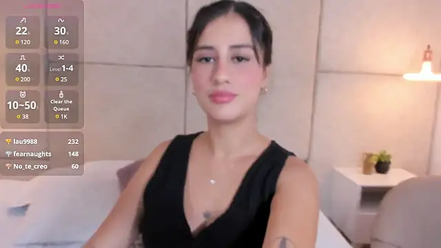 Snapshot of Amiirra_ chatting on 01-03-25, 11:55 Amiirra online show from 01-03-25, 11:55