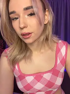 Snapshot of Eva_Millss chatting on 12-26-24, 01:10 Eva Millss online show from 12-26-24, 01:10