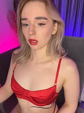 Snapshot of Eva_Millss chatting on 12-26-24, 04:58 Eva Millss online show from 12-26-24, 04:58